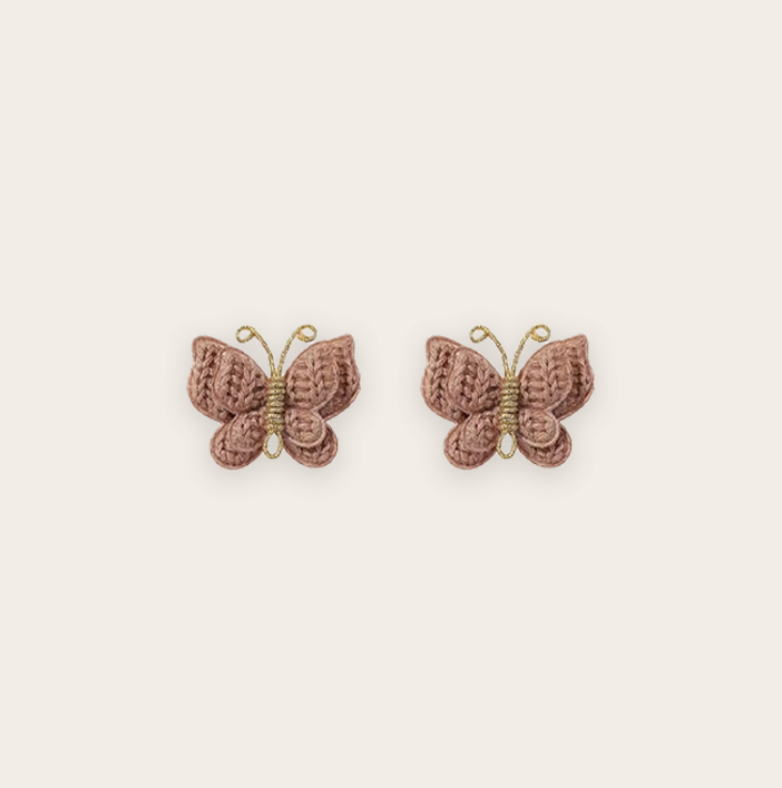 Luxury brown butterfly crochet hair pins for baby girls, meticulously hand-made to add a touch of elegance and style to any outfit. Perfect for high-end baby hair accessories and fashionable children's collections.
