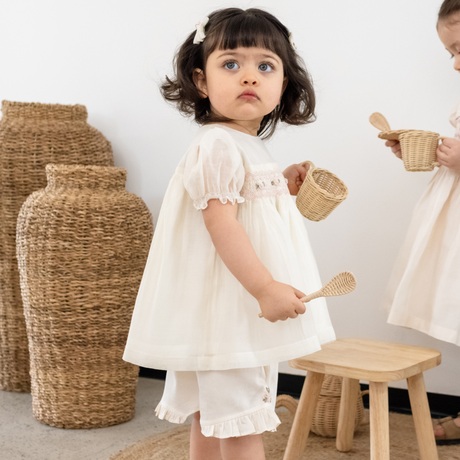 Peony Offwhite Smocked Set